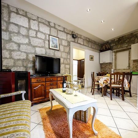 Apartment Anamarija Mokošica Kültér fotó