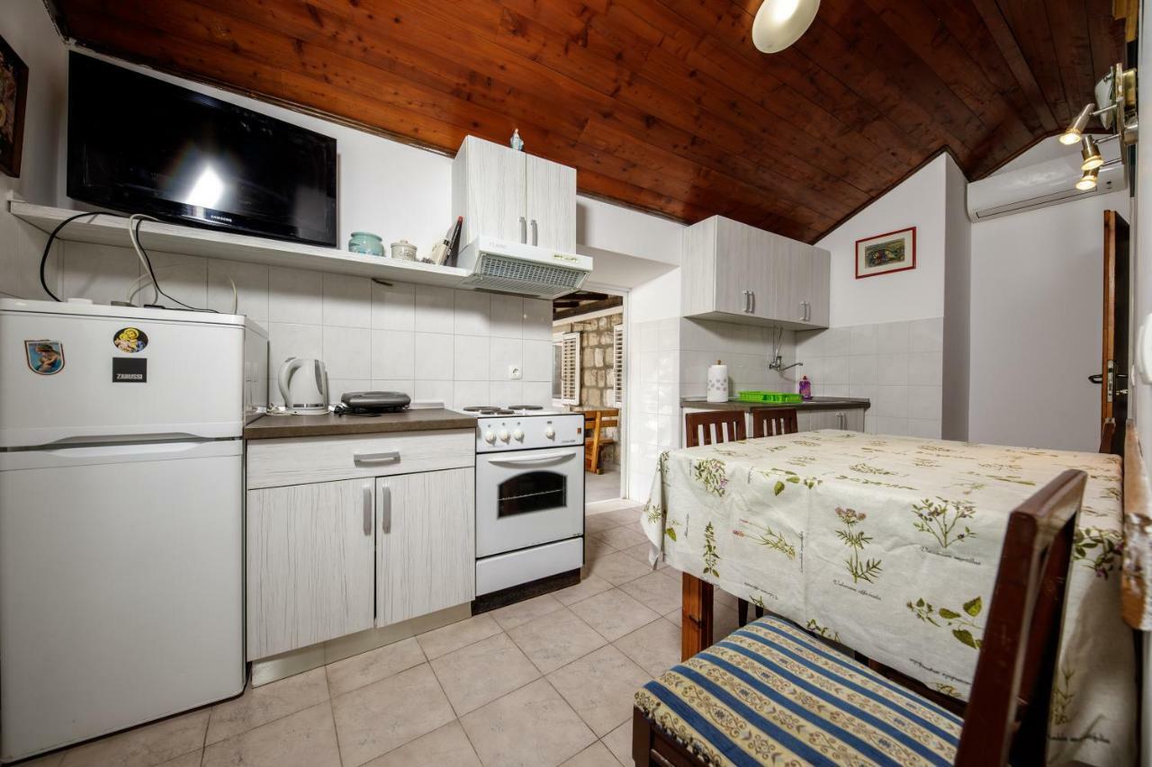 Apartment Anamarija Mokošica Kültér fotó