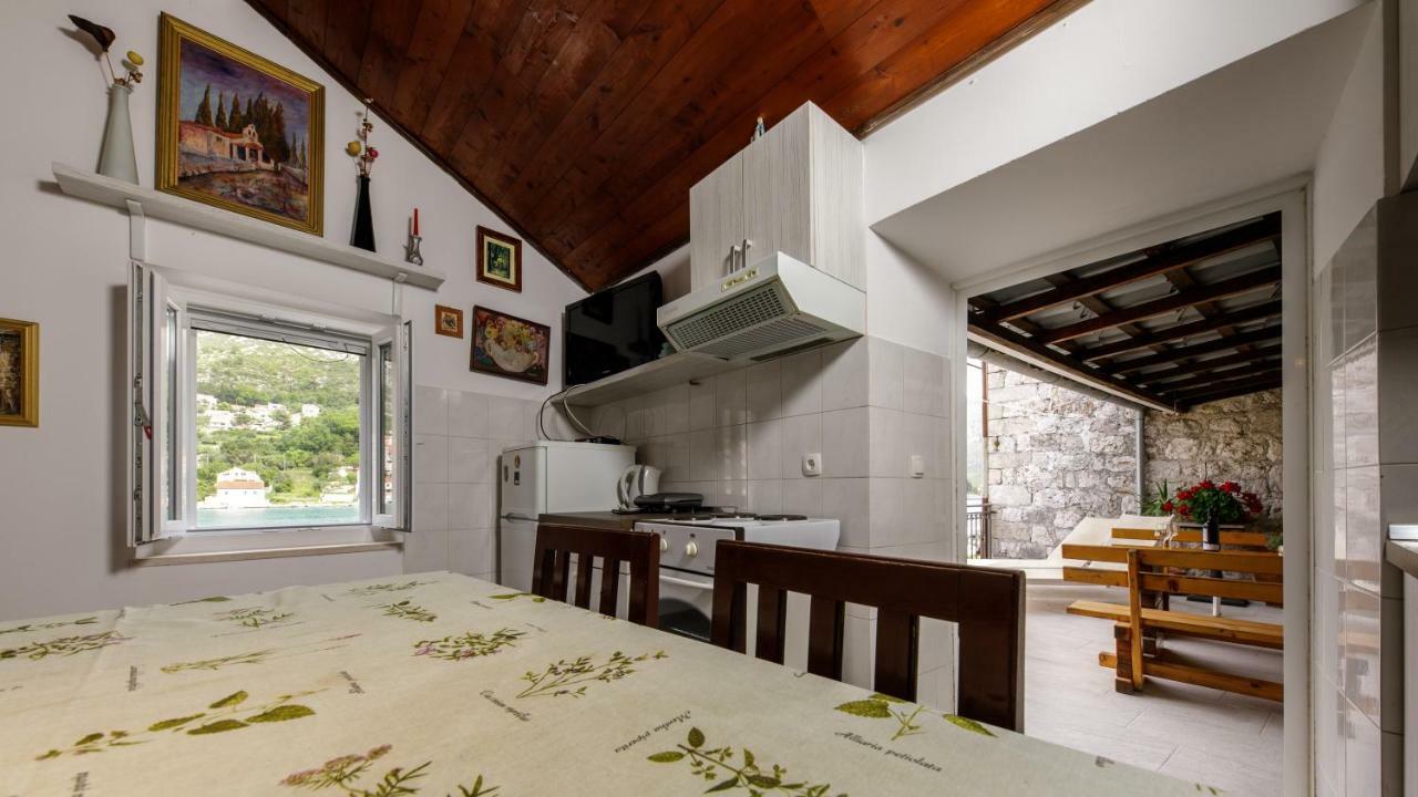 Apartment Anamarija Mokošica Kültér fotó