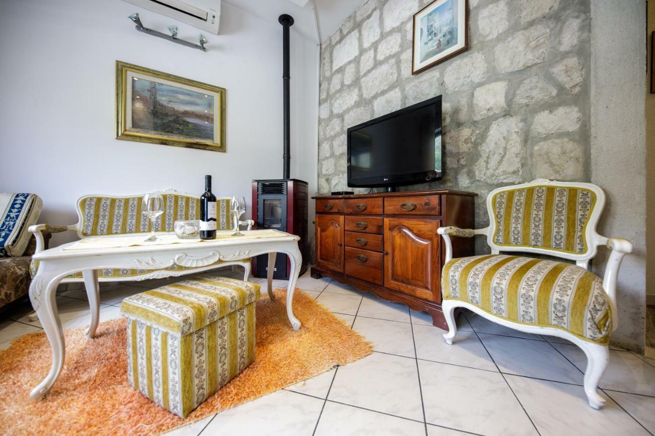 Apartment Anamarija Mokošica Kültér fotó