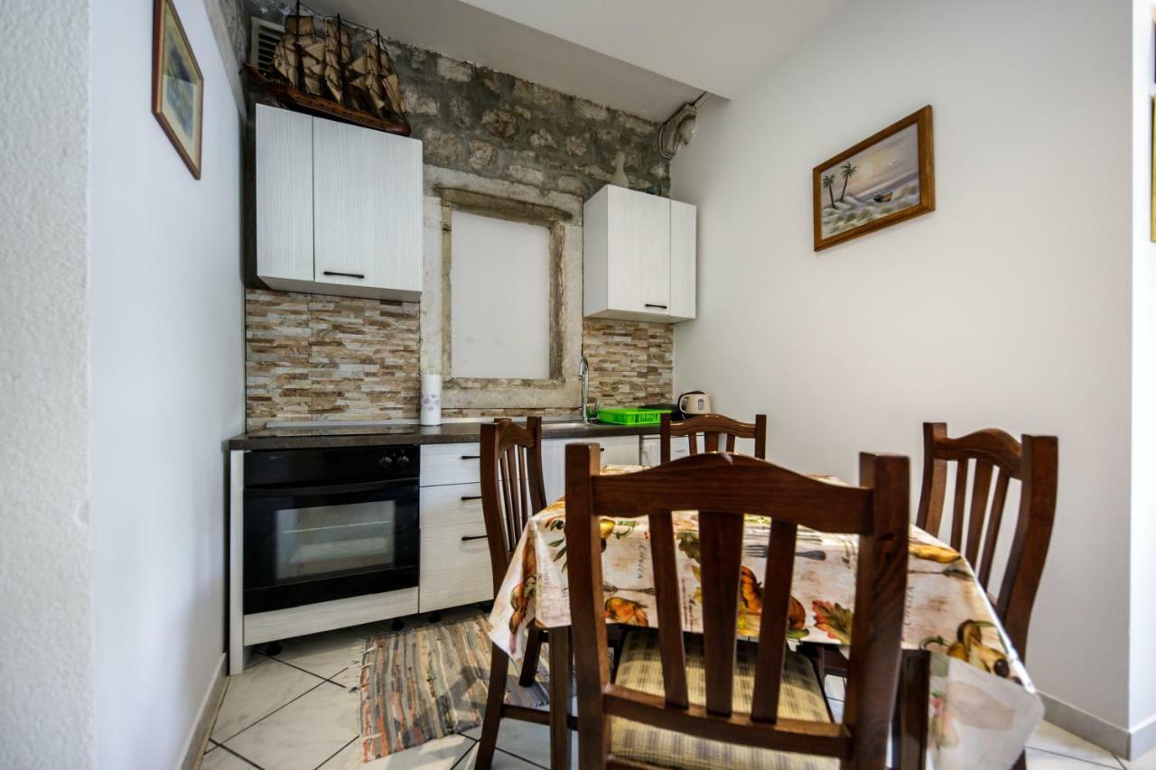Apartment Anamarija Mokošica Kültér fotó